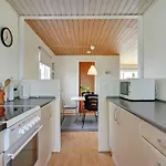Holmger - 500m From The Sea By Interhome 度假居