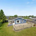 Holmger - 500m From The Sea By Interhome 度假居 *